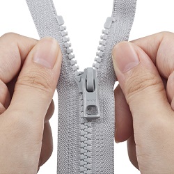 YKK develops new magnetic zipper for easy open-close - Specialty